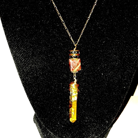 New Semiprecious Crystal Statement Necklace - Picture 2 of 2